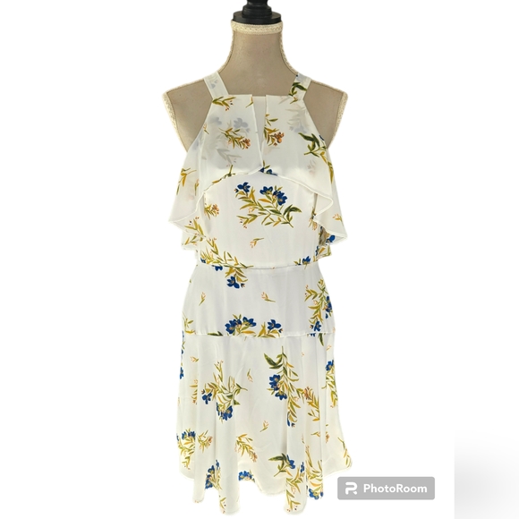 Cue | White Floral Dress | Size 10 - Picture 2 of 8